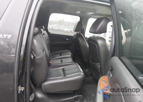 2008 Chevrolet Avalanche 1500 Ltz z USA, uszkodzony, nr VIN 3GNFK12318G253179